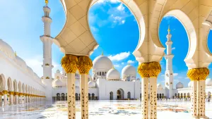 Sheikh Zayed Mosque with Royal Palace & Etihad Towers